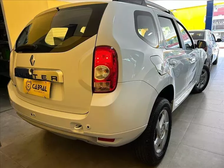 Renault Duster Branco 4