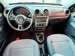 Volkswagen Voyage