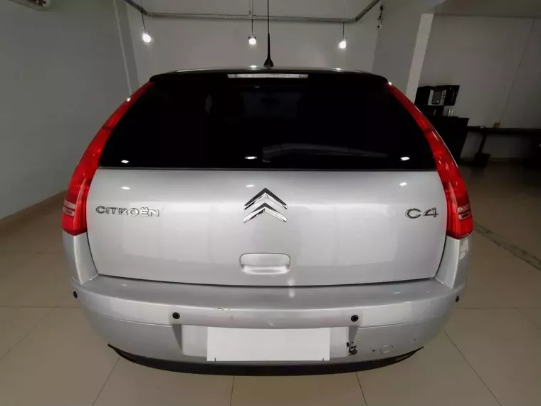 Citroën C4 Prata 11