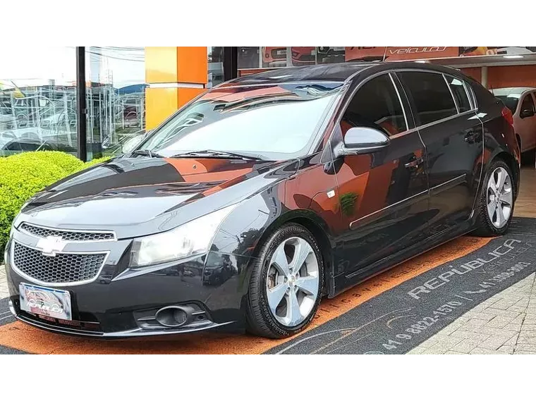 Chevrolet Cruze Preto 2