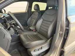 Volkswagen Taos