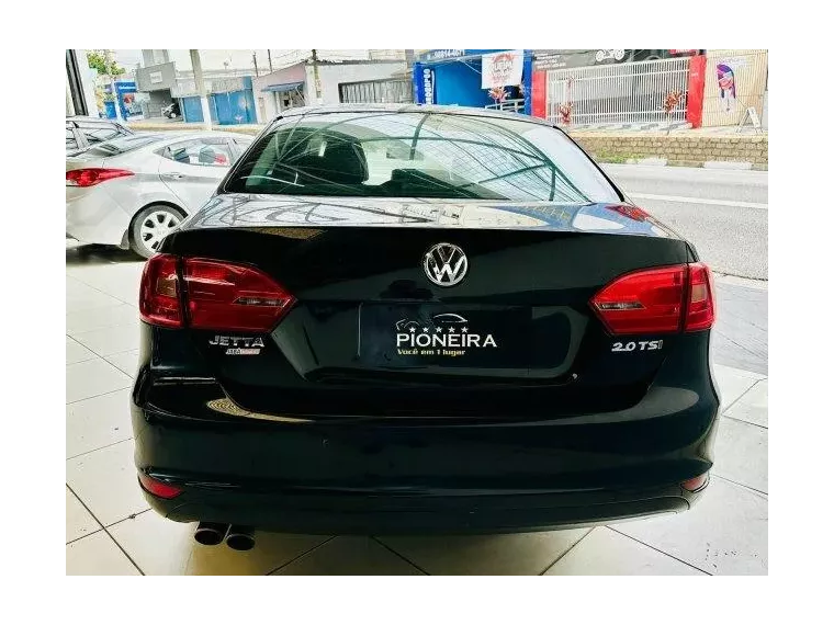 Volkswagen Jetta Preto 5