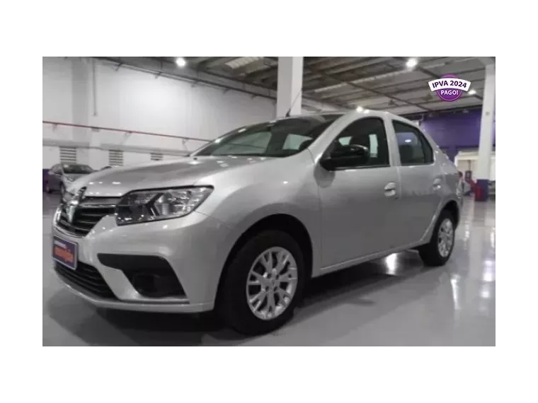 Renault Logan Prata 4