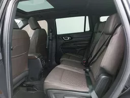 Jeep Commander