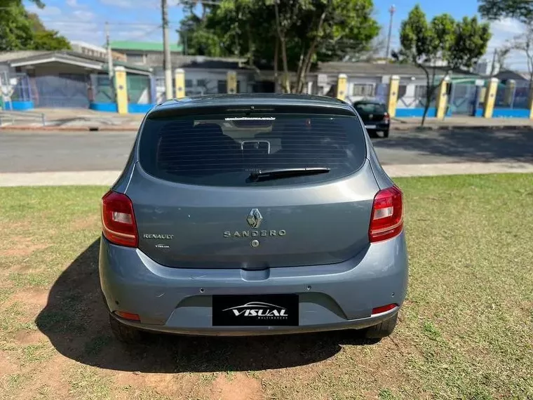 Renault Sandero Cinza 1