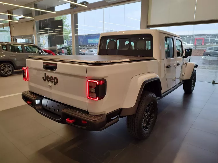 Jeep Gladiator Branco 6