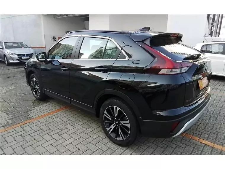 Mitsubishi Eclipse Cross Preto 5