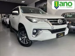 Hilux SW4