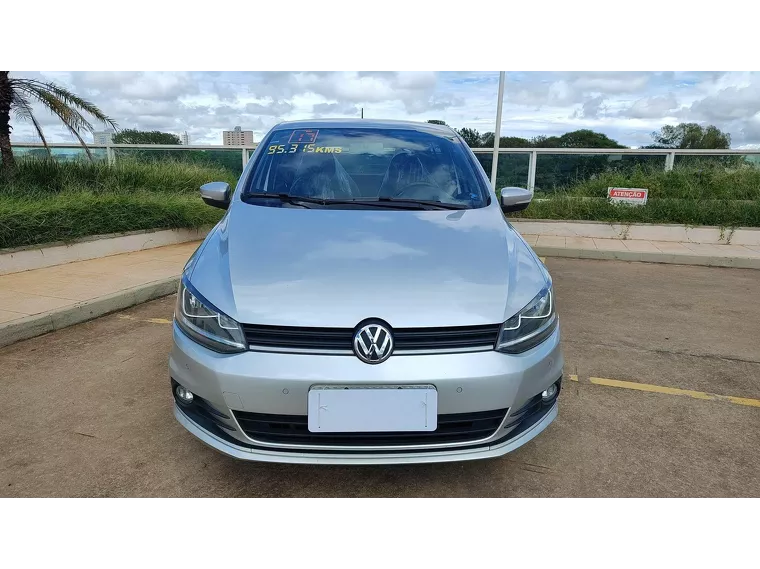 Volkswagen Fox Prata 1