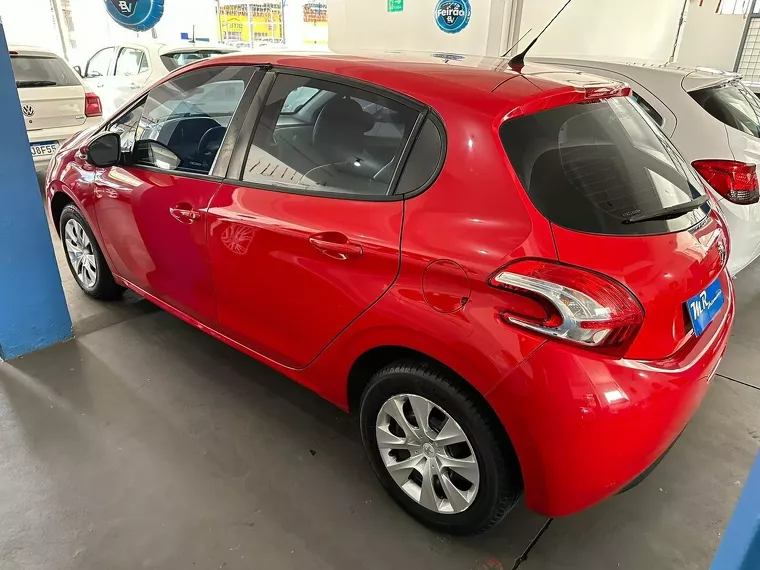 Peugeot 208 Vermelho 5