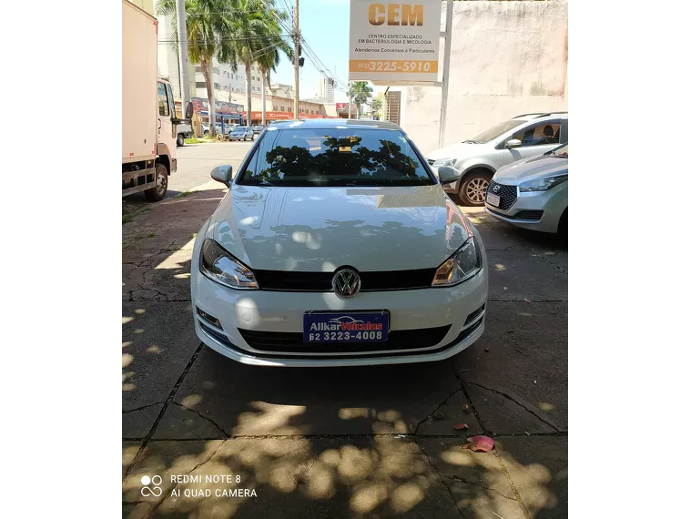 Volkswagen Golf Branco 29