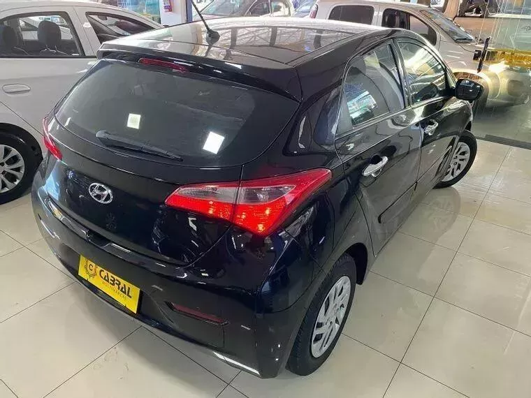 Hyundai HB20 Preto 7