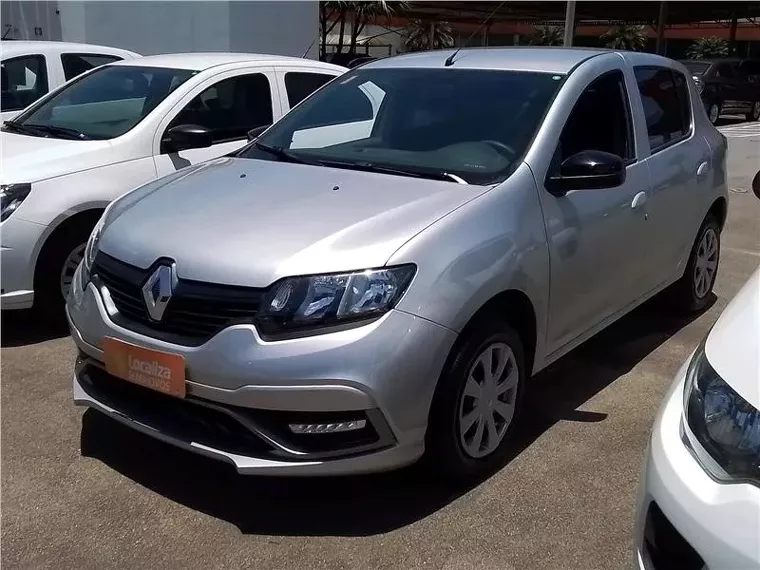 Renault Sandero Prata 8