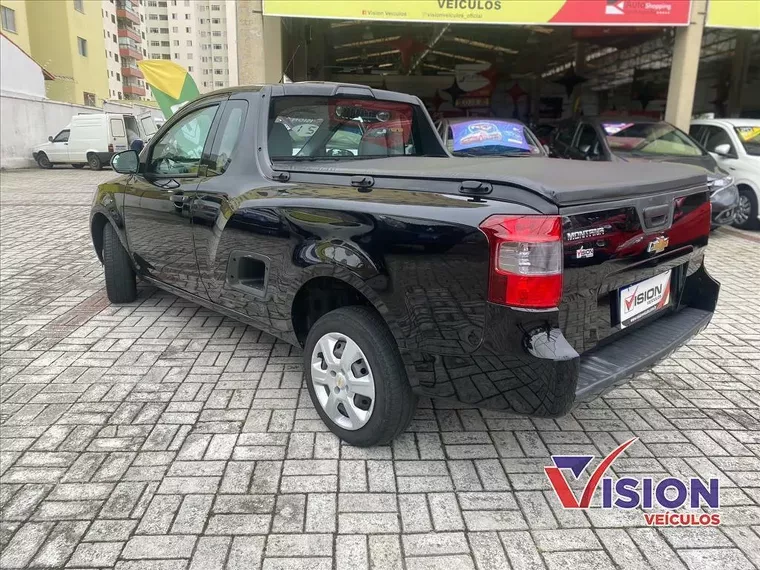 Chevrolet Montana Preto 10