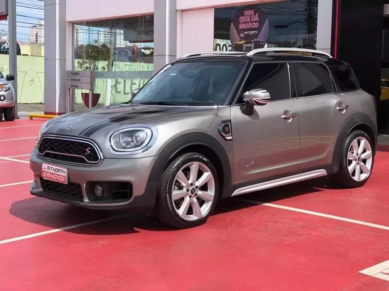 Mini Countryman Cinza 15