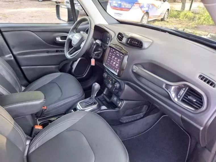 Jeep Renegade Preto 13