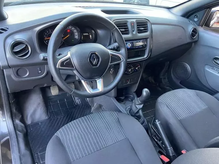 Renault Sandero Preto 5