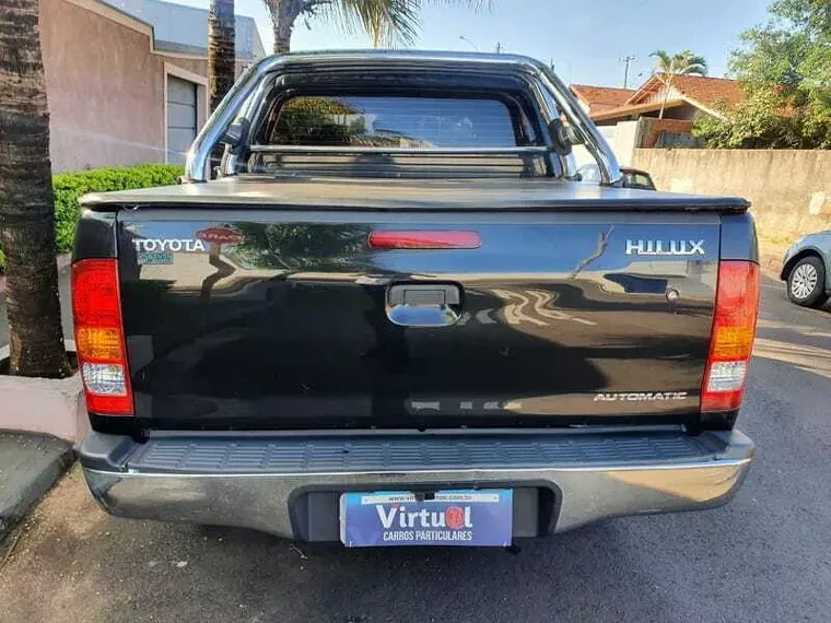 Toyota Hilux Preto 3