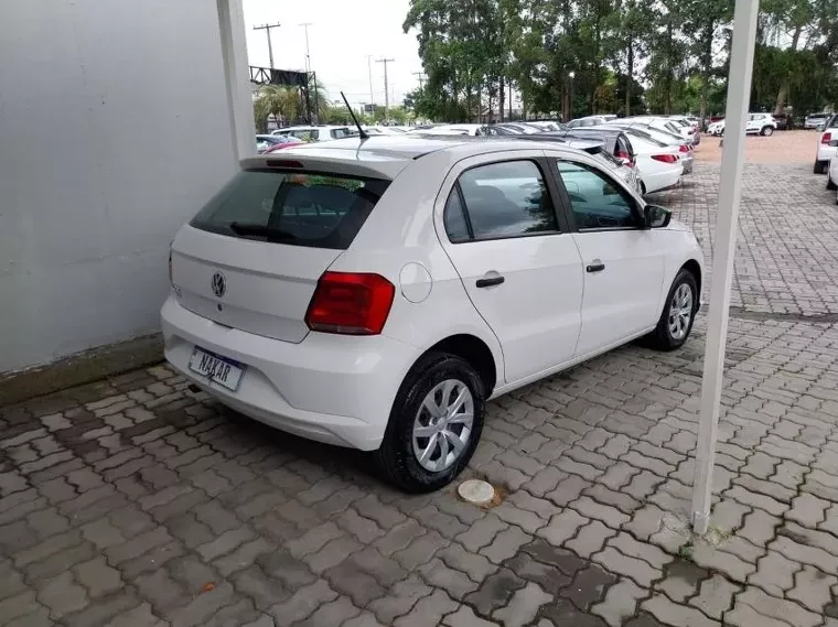 Volkswagen Gol Branco 3