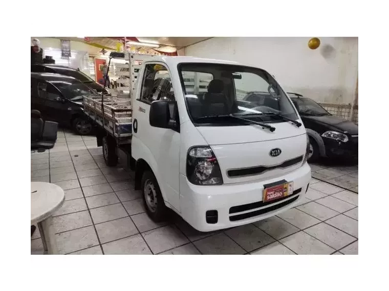 KIA Bongo Branco 1