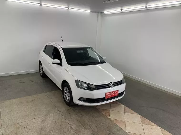 Volkswagen Gol Branco 8