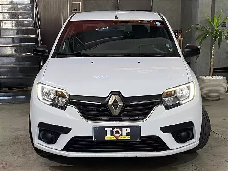 Renault Logan Branco 1