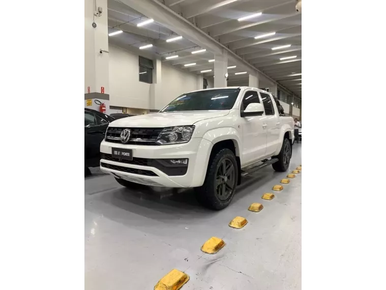 Volkswagen Amarok Branco 17