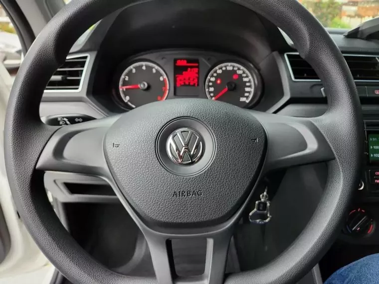 Volkswagen Gol Branco 8