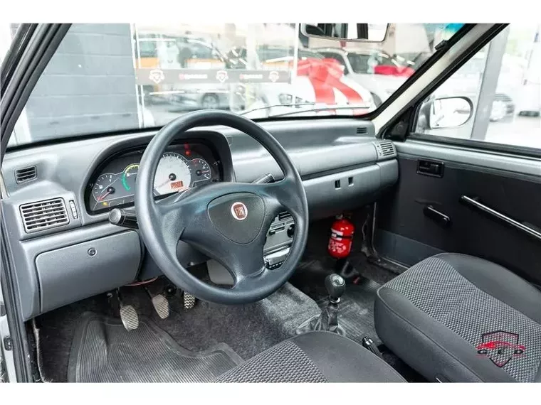 Fiat Uno Prata 4