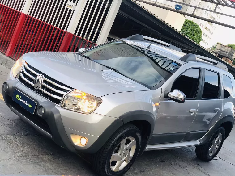 Renault Duster Prata 12