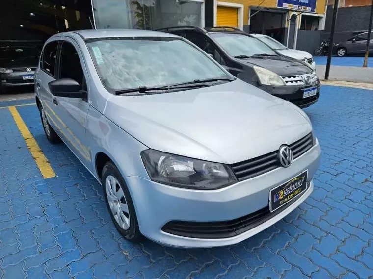 Volkswagen Gol Prata 5