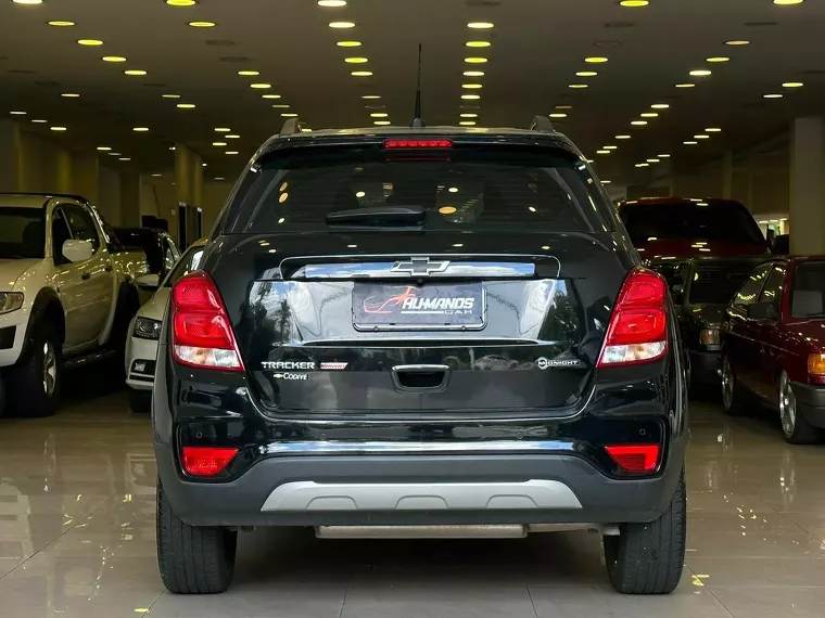 Chevrolet Tracker Preto 2