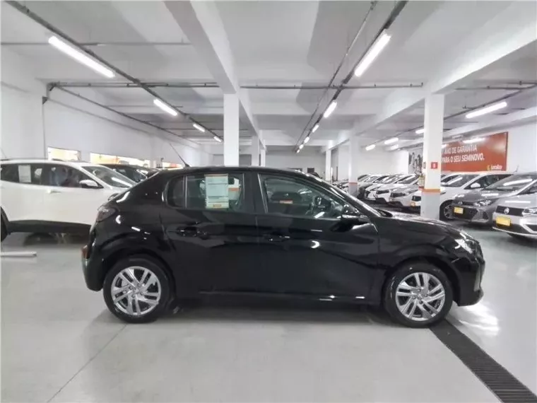 Peugeot 208 Preto 2