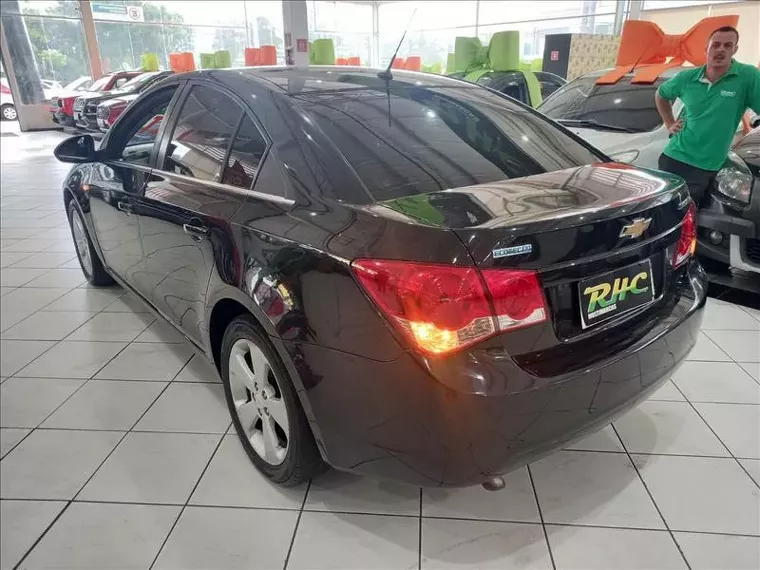 Chevrolet Cruze Preto 2