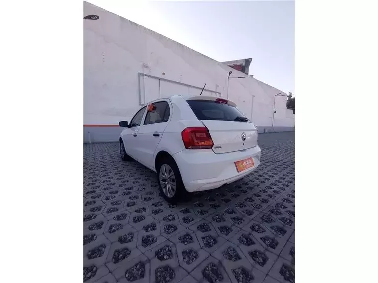 Volkswagen Gol Branco 5