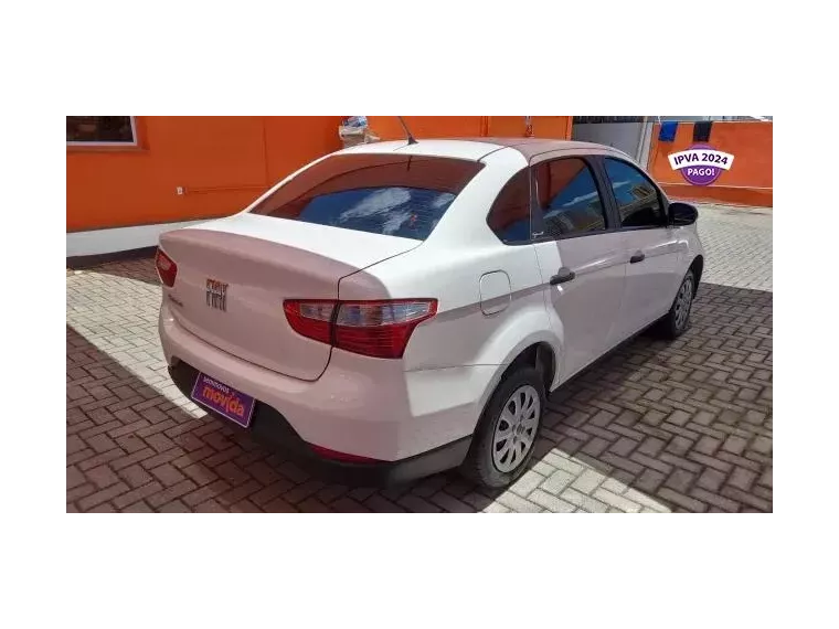 Fiat Grand Siena Branco 2