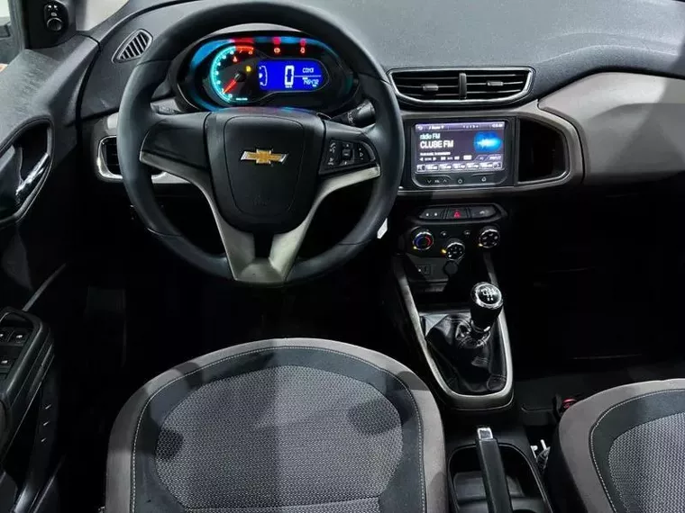 Chevrolet Prisma Cinza 8