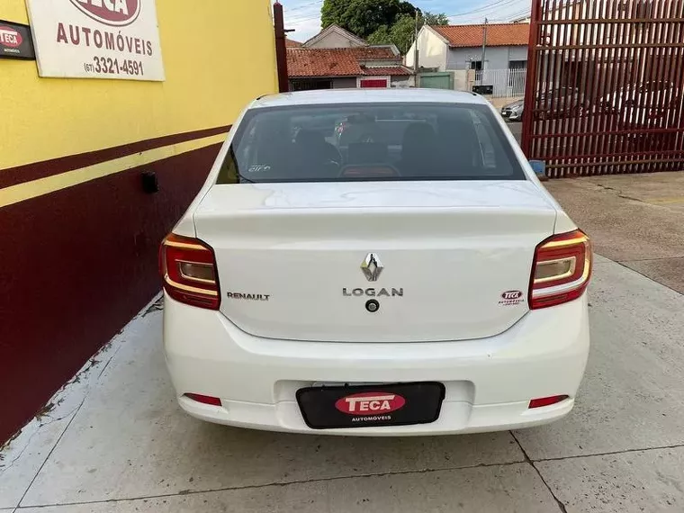 Renault Logan Branco 2