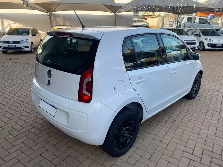 Volkswagen UP Branco 4