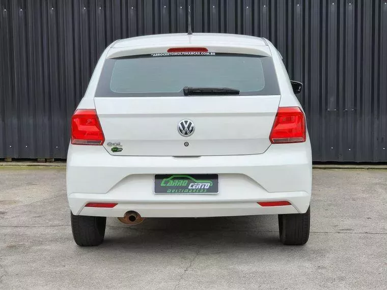 Volkswagen Gol Branco 14