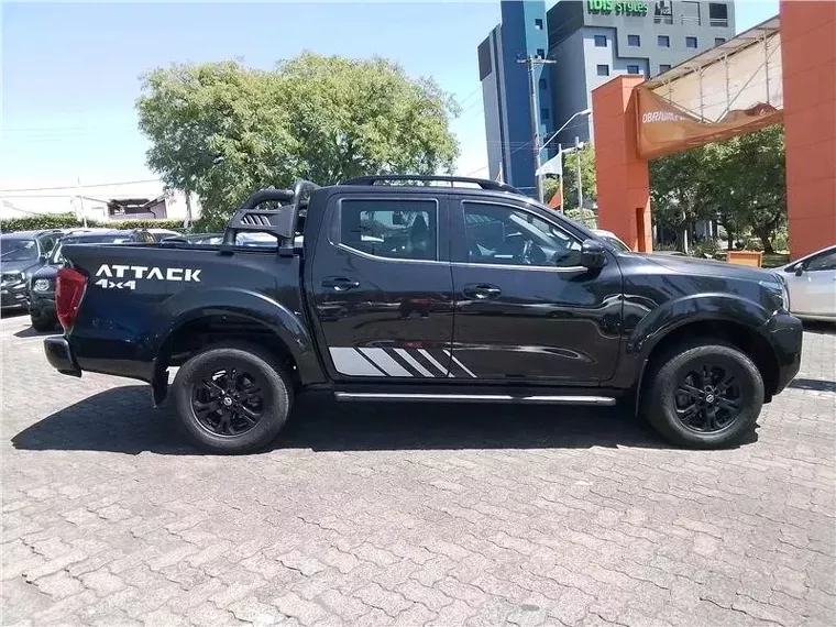 Nissan Frontier Preto 11