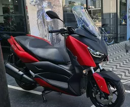 Yamaha Xmax