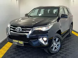 Toyota Hilux SW4