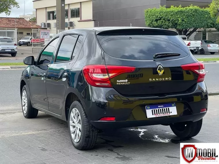 Renault Sandero Preto 10