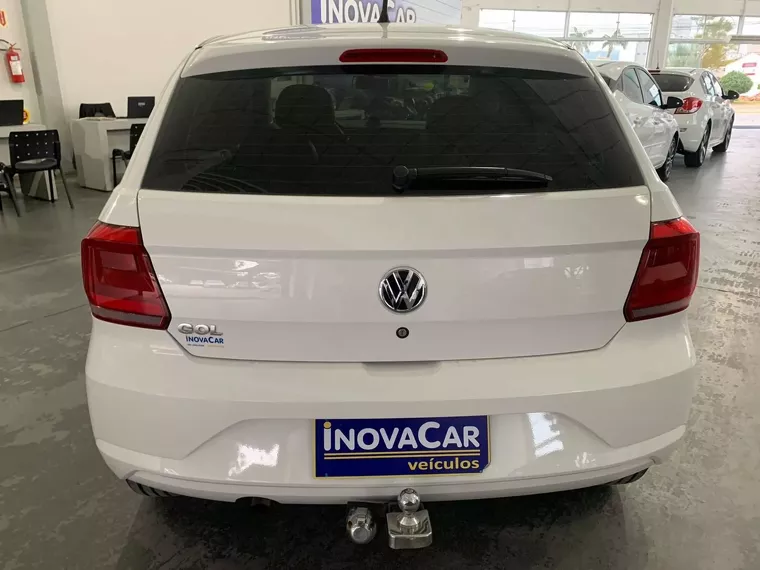 Volkswagen Gol Branco 3