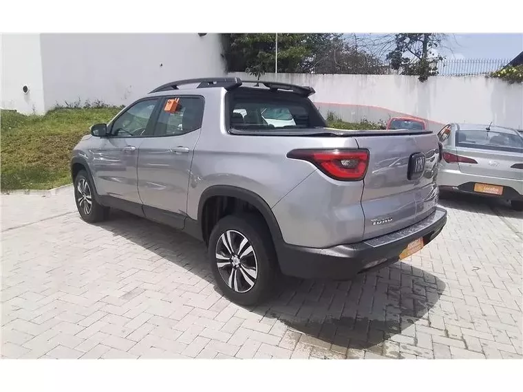 Fiat Toro Prata 5