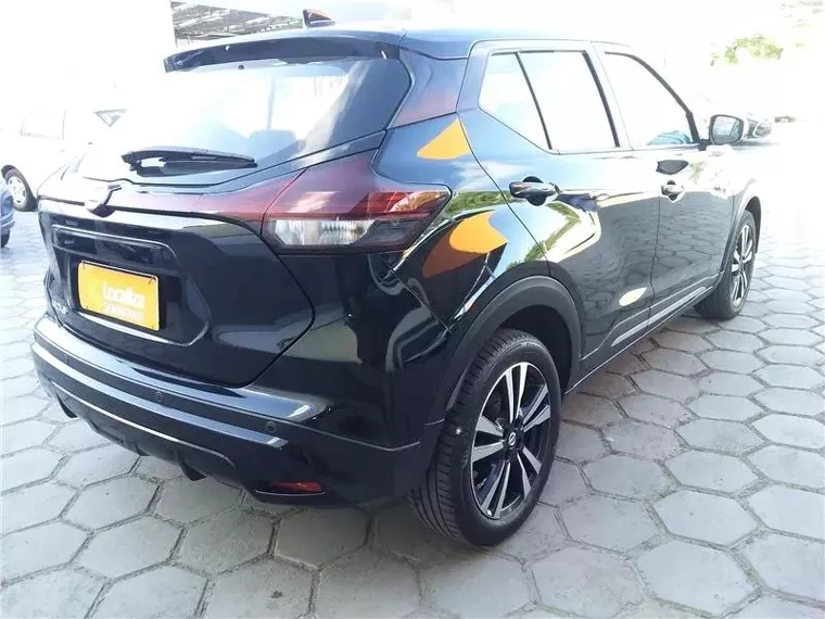 Nissan Kicks Preto 9