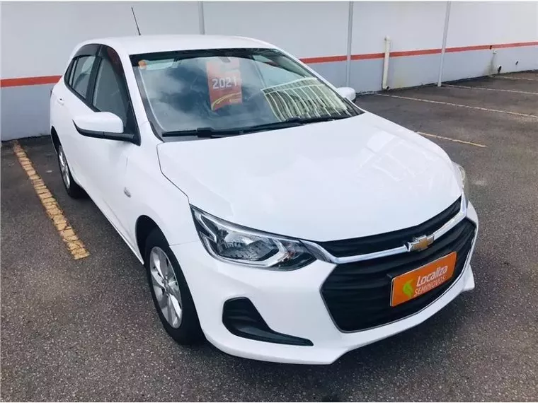 Chevrolet Onix Branco 5