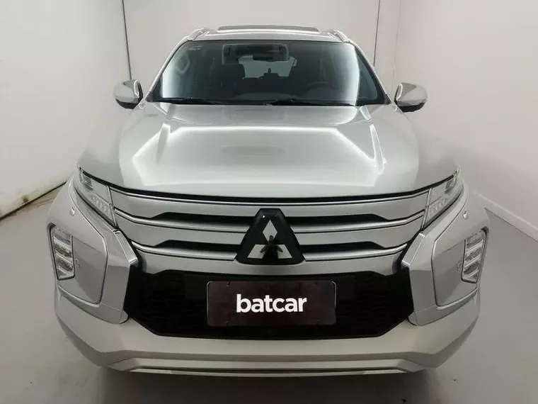 Mitsubishi Pajero Sport Prata 3