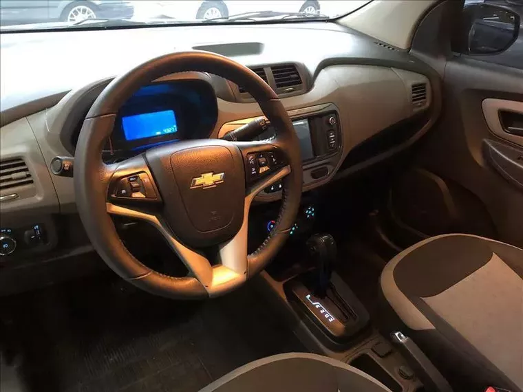 Chevrolet Spin Cinza 8